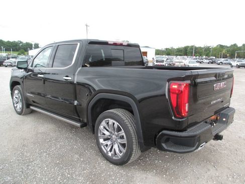 New 2026 GMC Sierra 1500 Denali w/ Denali Reserve Package AWD/4WD image 10