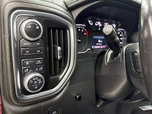 Used 2019 GMC Sierra 1500 SLT AWD/4WD image 37