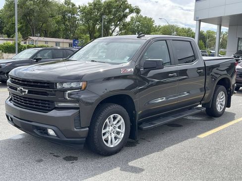 Used 2021 Chevrolet Silverado 1500 RST w/ Convenience Package II AWD/4WD image 3