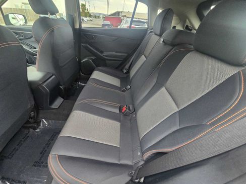 Used 2018 Subaru Crosstrek 2.0i Premium AWD/4WD image 16