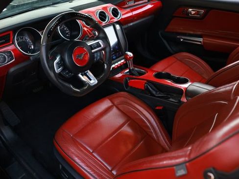 Used 2020 Ford Mustang GT RWD image 6
