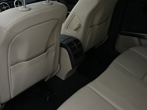 Used 2015 Mercedes-Benz GLK 350 2WD image 14