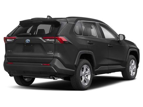 Used 2025 Toyota RAV4 LE AWD/4WD image 2