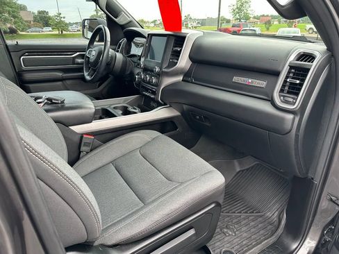 Used 2023 RAM 1500 Lone Star AWD/4WD image 16