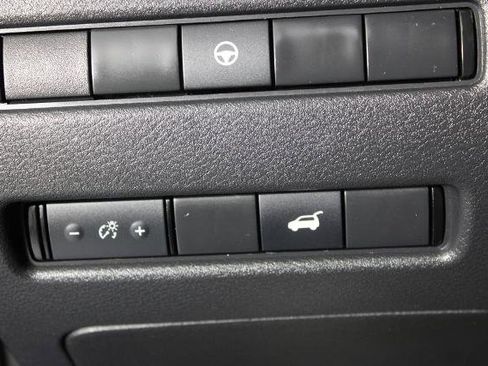 Certified 2021 Nissan Rogue SV w/ Premium Package image 26