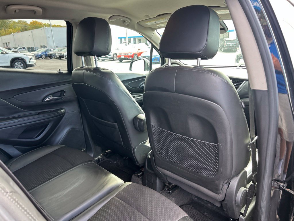 Used 2018 Buick Encore Preferred FWD image 33