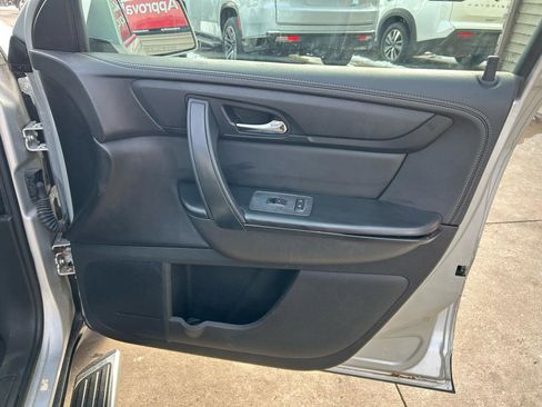 Used 2017 Chevrolet Traverse LT w/ LPO, 'HIT The Road' Package image 17