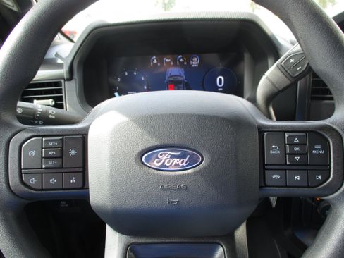 Used 2025 Ford F150 STX w/ Equipment Group 200A AWD/4WD image 18