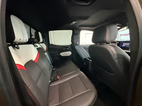 Certified 2023 GMC Canyon AT4X AWD/4WD image 15