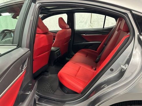 Used 2026 Toyota Camry XSE FWD image 46