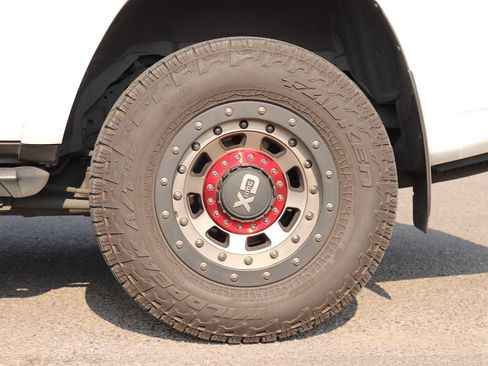 Used 2020 Toyota 4Runner TRD Off-Road Premium w/ Moonroof Package AWD/4WD image 9
