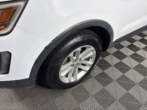 Used 2016 Ford Explorer 4WD image 10