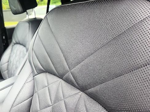 Used 2024 BMW X5 sDrive40i RWD image 18