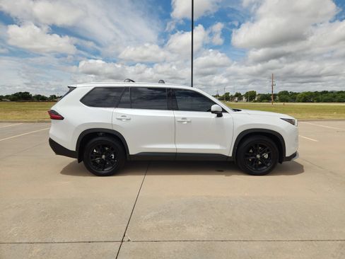 Used 2026 Toyota Grand Highlander AWD Hybrid image 7