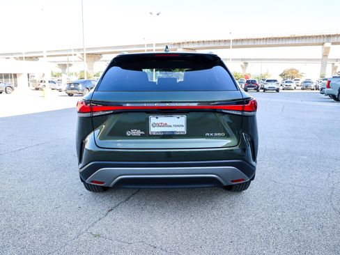 Used 2025 Lexus RX 350 Premium Plus w/ Convenience Package FWD image 9