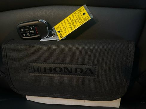 Certified 2026 Honda Odyssey EX-L image 38