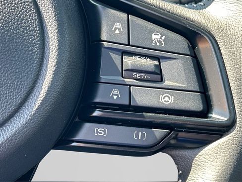 Certified 2025 Subaru Forester Premium image 33