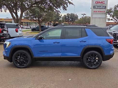 New 2026 GMC Terrain Elevation w/ Elevation Premium Package image 2