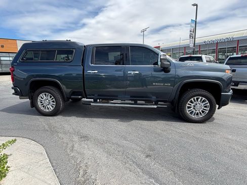 Used 2020 Chevrolet Silverado 3500 High Country w/ Z71 Off-Road Package AWD/4WD image 5