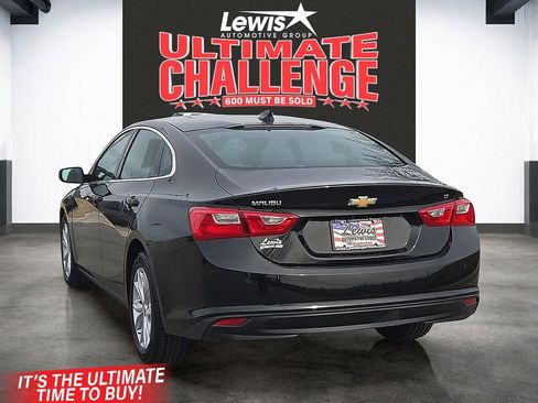 Used 2025 Chevrolet Malibu LT image 3