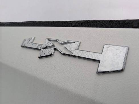 New 2026 GMC Sierra 1500 Pro w/ Pro Value Package image 9