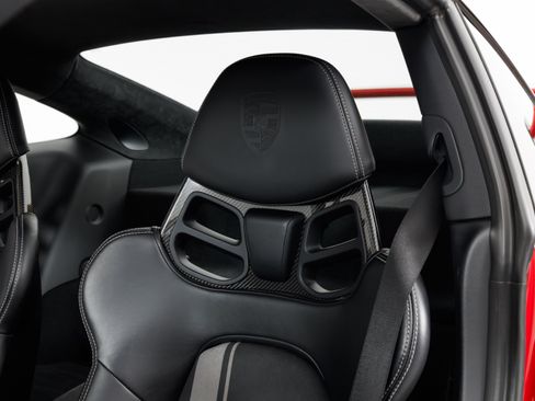 Used 2018 Porsche 911 GT3 RWD image 17