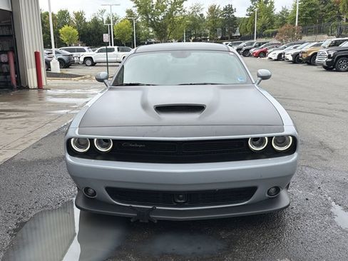 Used 2022 Dodge Challenger R/T Scat Pack w/ T/A Package RWD image 2