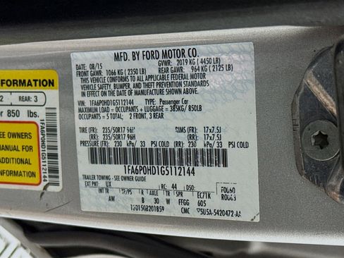 Used 2016 Ford Fusion SE image 38