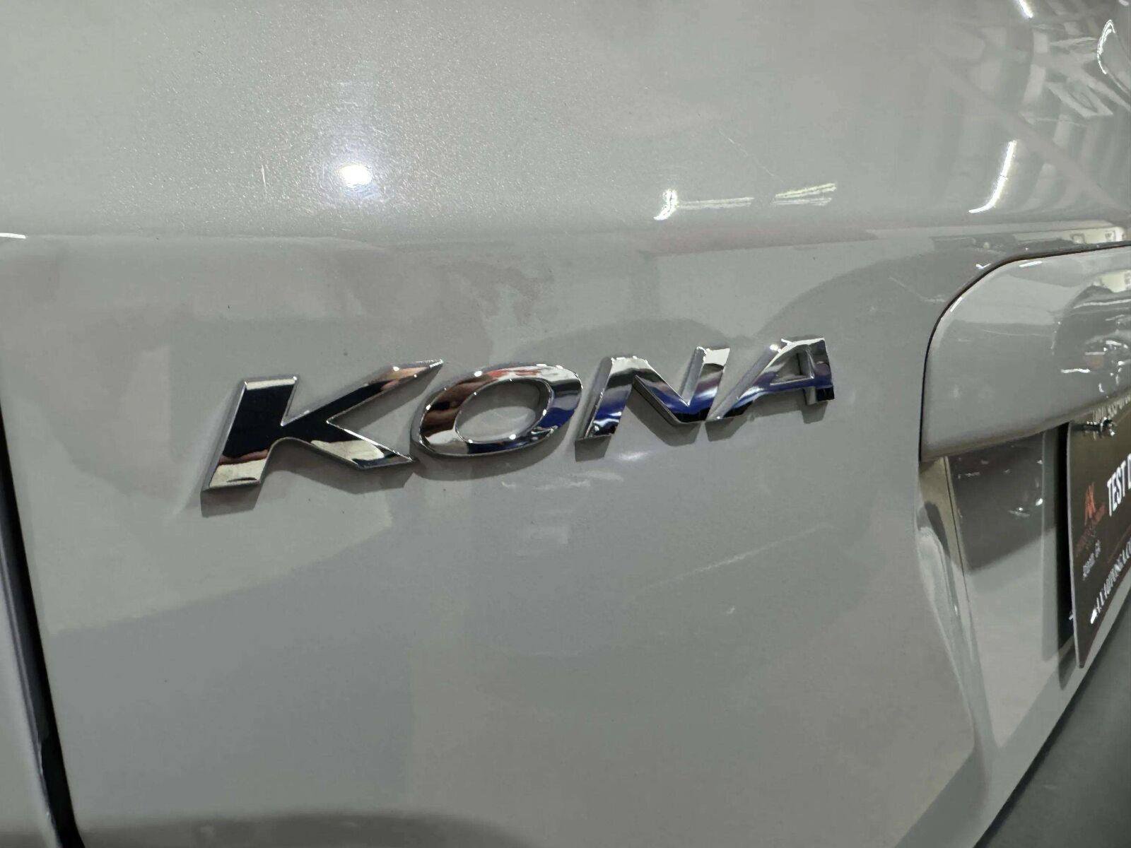 Used 2022 Hyundai Kona SEL AWD/4WD image 18