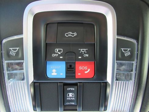 Used 2026 RAM 1500 Big Horn AWD/4WD image 31