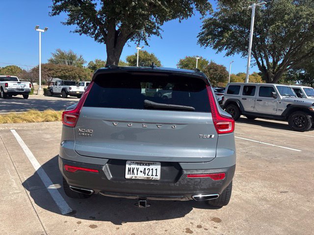 Used 2020 Volvo XC40 T5 R-Design AWD/4WD image 6