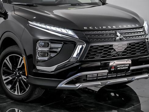 New 2025 Mitsubishi Eclipse Cross SE image 2