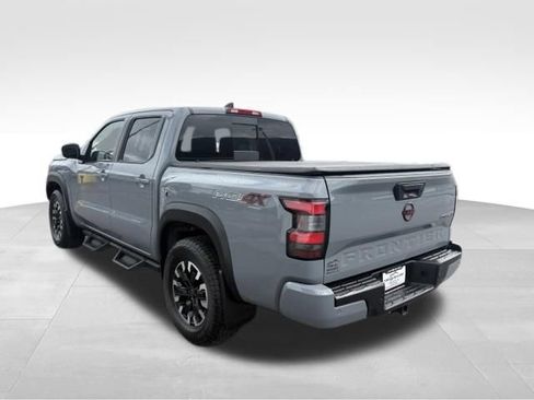 Used 2023 Nissan Frontier PRO-4X w/ Technology Package AWD/4WD image 11