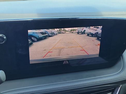 Used 2024 Buick Encore GX Preferred FWD image 21
