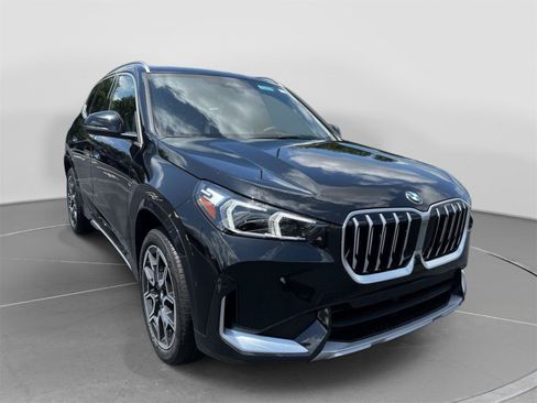 New 2026 BMW X1 xDrive28i w/ Technology Package AWD/4WD image 3