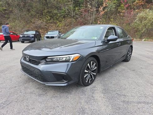 Used 2024 Honda Civic EX image 1