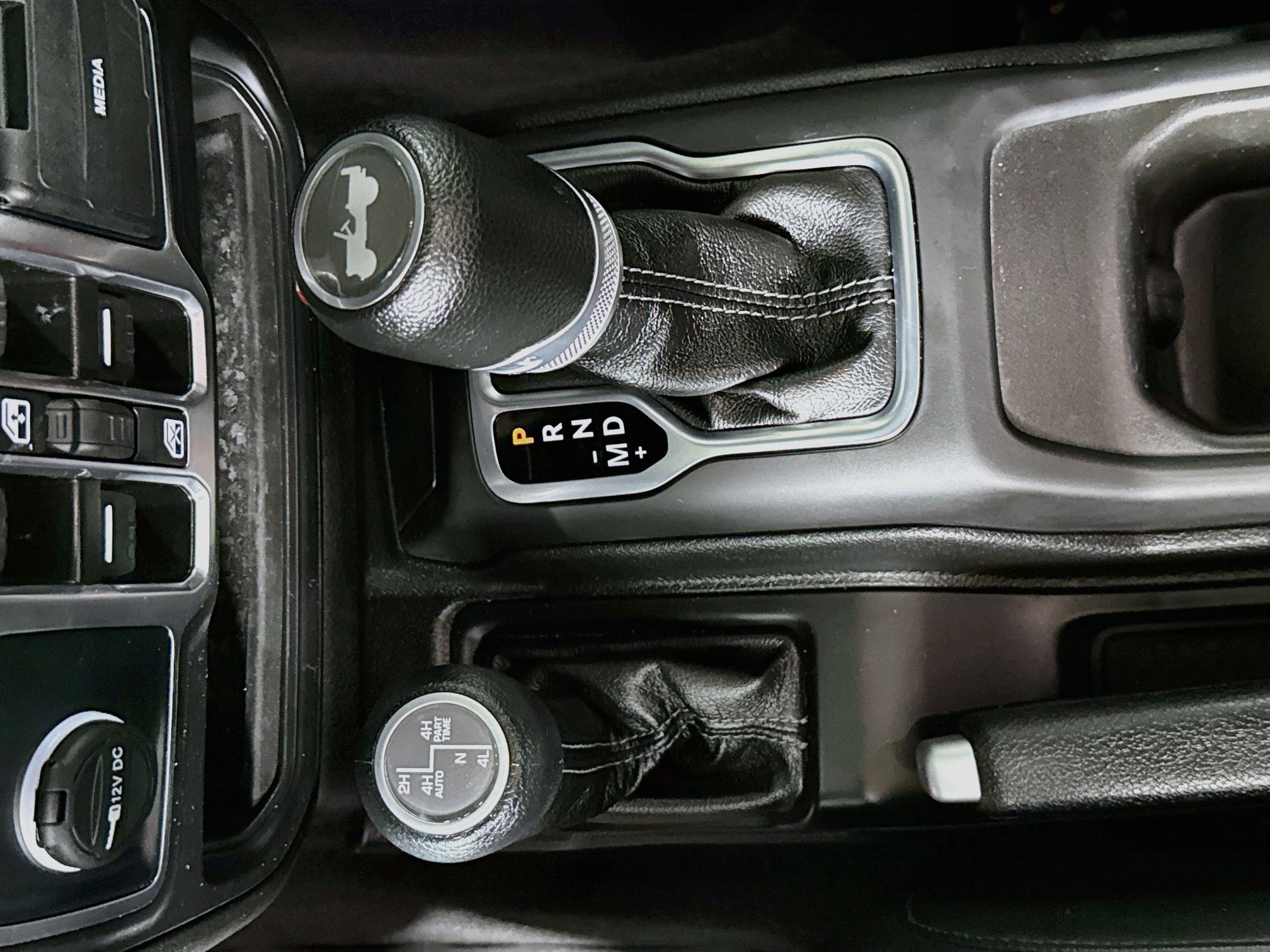 Used 2025 Jeep Wrangler Unlimited Sport S 4xe w/ Convenience Group AWD/4WD image 19
