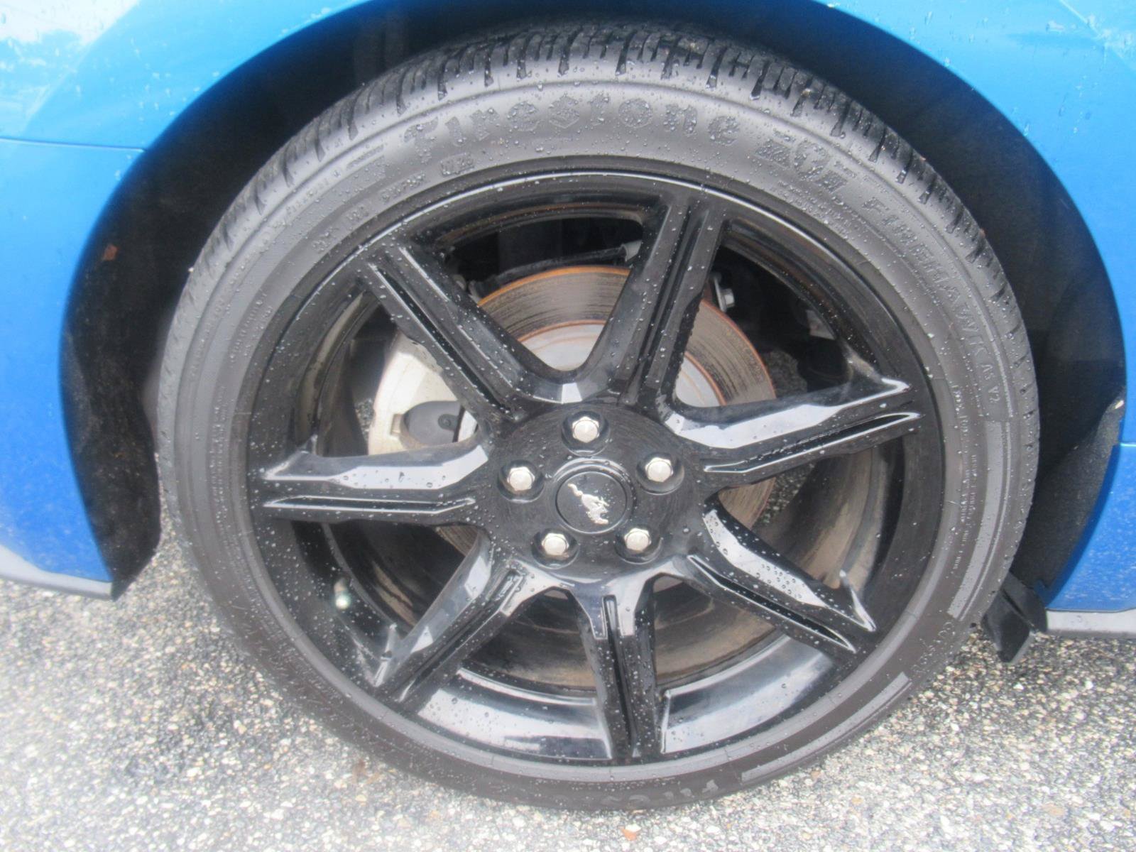 Used 2020 Ford Mustang Coupe w/ Equipment Group 101A RWD image 7