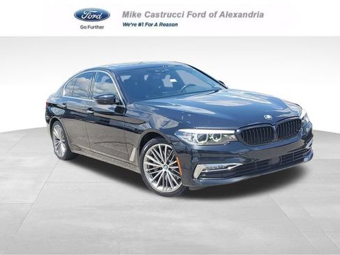 Used 2018 BMW 530i xDrive w/ Premium Package AWD/4WD image 1