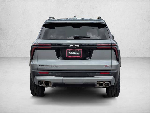 New 2026 Chevrolet Traverse Z71 w/ Enhanced Driving Package AWD/4WD image 8