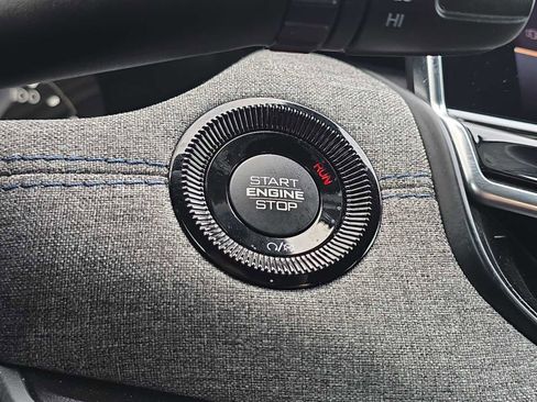 Used 2022 Jeep Compass Latitude image 24