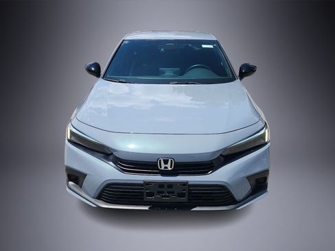 Used 2023 Honda Civic Sport image 2
