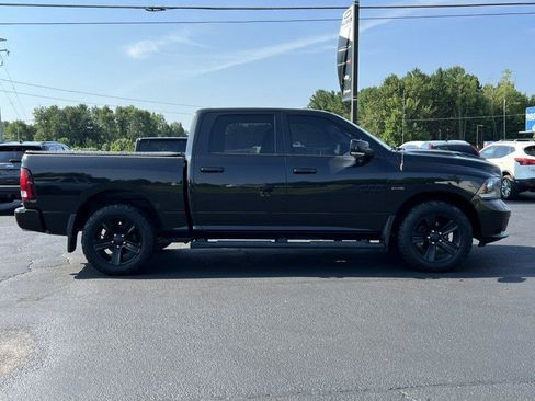 Used 2017 RAM 1500 Sport w/ Black Ram 1500 Sport Group AWD/4WD image 11