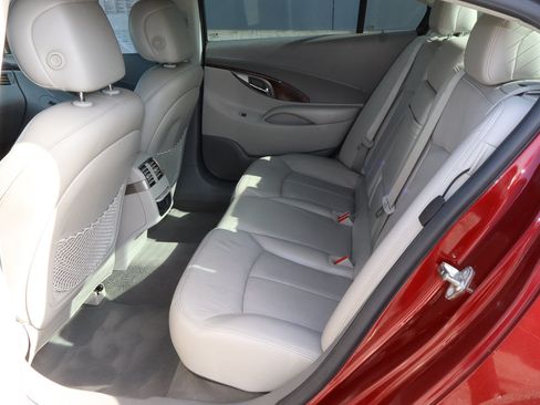 Used 2010 Buick LaCrosse CXL FWD image 8