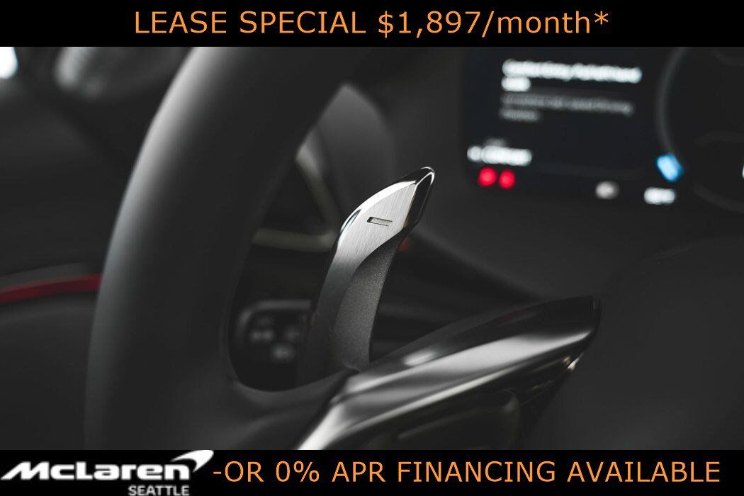 Used 2025 McLaren Artura Spider RWD image 31