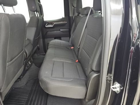 Used 2023 GMC Sierra 1500 Elevation AWD/4WD image 3