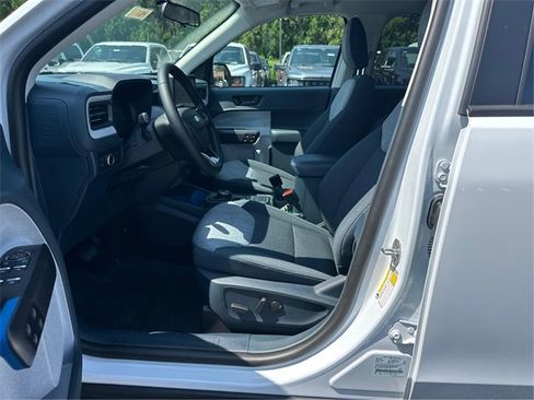 New 2025 Ford Maverick XLT w/ XLT Luxury Package image 9