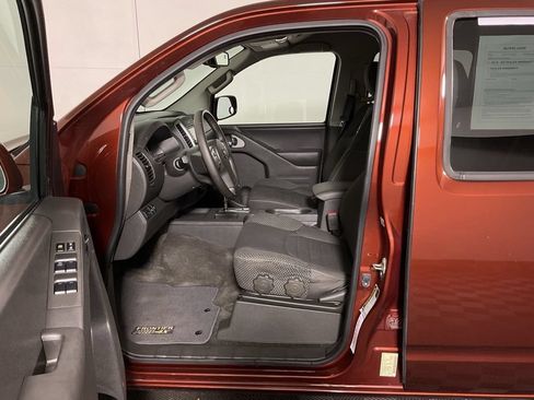 Used 2016 Nissan Frontier PRO-4X AWD/4WD image 21