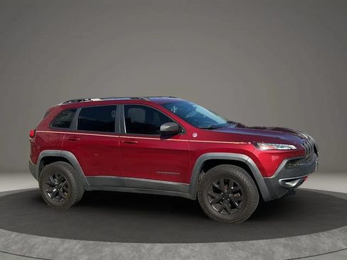 Used 2014 Jeep Cherokee Trailhawk AWD/4WD image 1