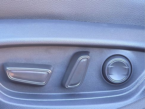 New 2026 Toyota Camry SE image 18